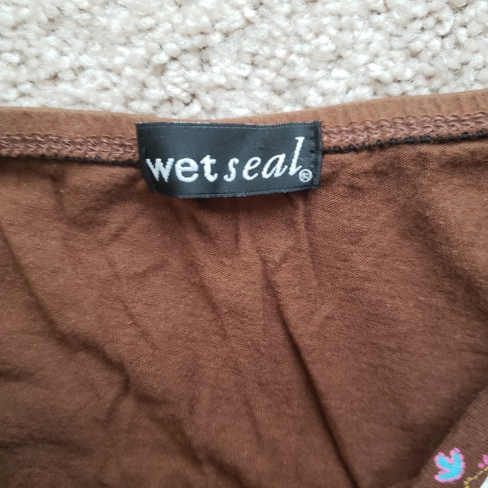 Shirt - Picture 3 of 3
